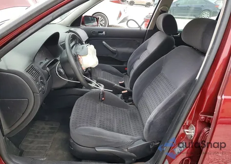 2001 Volkswagen Golf Gls z USA, uszkodzony, nr VIN 9BWGD21J314031765